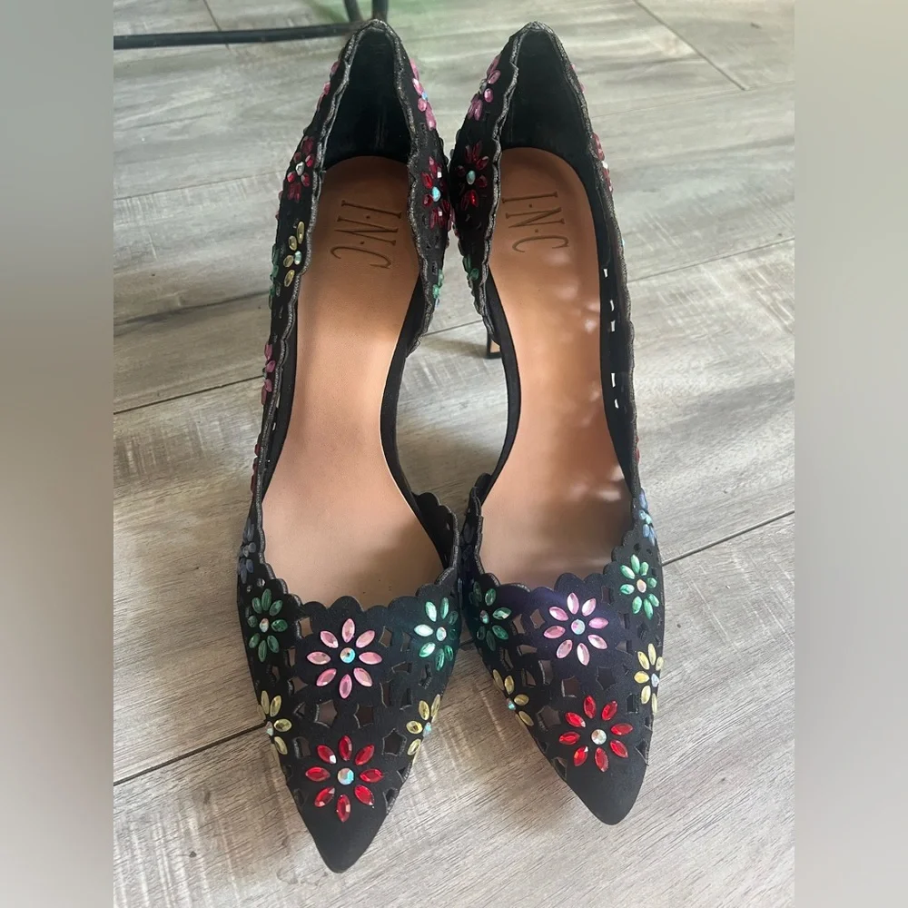 INC International Concepts Black Heels with Multicolor Floral Design